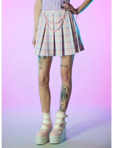 Pastel Plaid Pleated Skirt With Chain Hot Topic