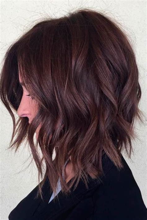 20 Photo Of Inverted Brunette Bob Hairstyles With Feathered Highlights