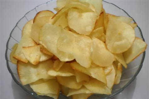 Lesser known ones (like mungiu's movies) are usually good and often filled with nice informations. Resep Keripik Singkong Kriuk-kriuk