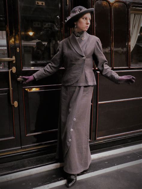 Edwardian Walking Suit 1910s Ladies Suit Titanic Costume Etsy