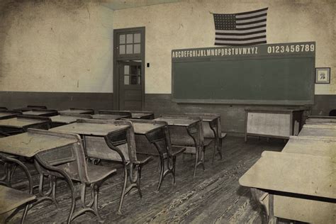 Classic Old Classroom Michelesummersphotography Old School House Country School Vintage School