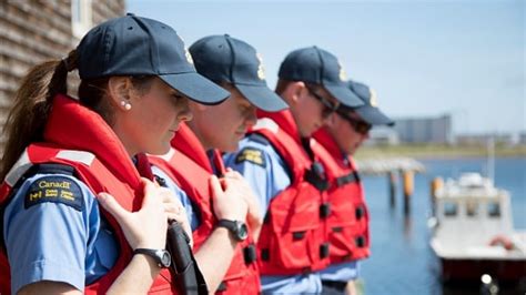 Canadian Coast Guard Moving Toward Gender Neutral Uniforms Cbc News