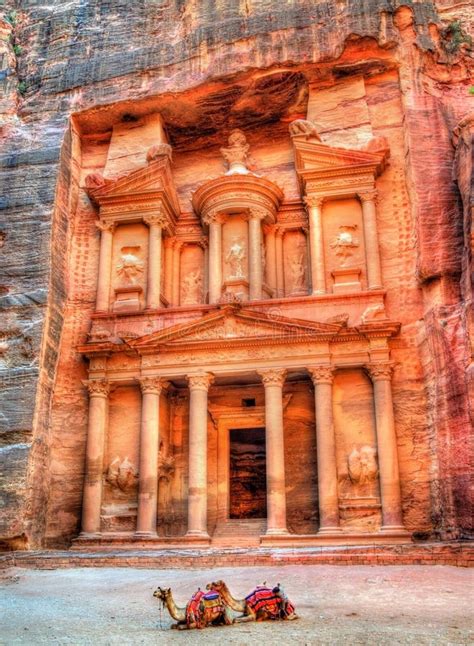 Al Khazneh Temple In Petra Unesco World Heritage Site Stock Image