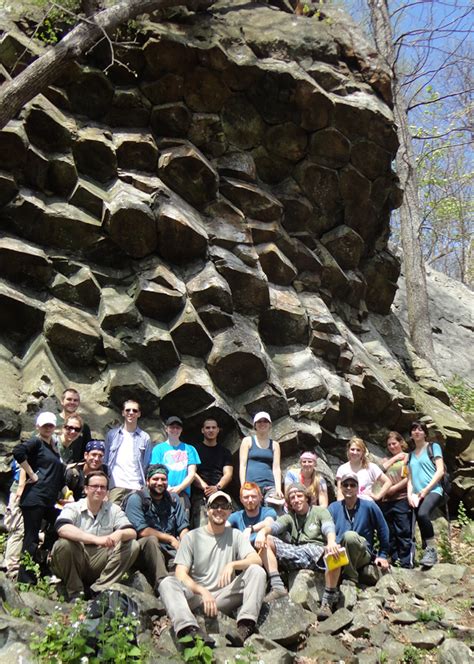 Gmu Structural Geology Students Admire Compton Peak