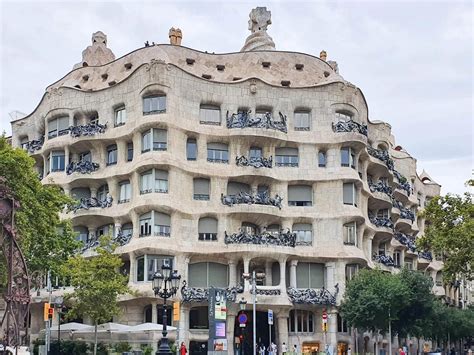 Casa Mila La Pedrera Barcelona Full Guide Tango And Rakija 🏯🏯🏯