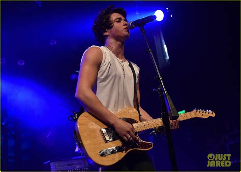 The Vamps Rock Out With Special Performance At Just Jareds Homecoming
