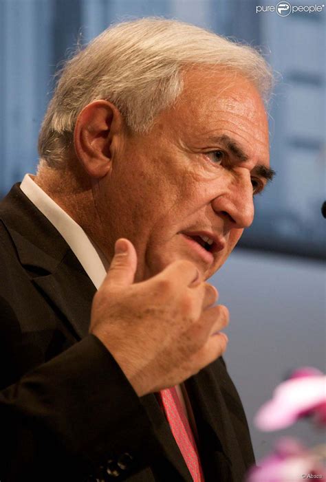 Strauss kahn acusado de proxenetismo. Dominique Strauss-Kahn à Francfort, le 19 novembre 2010 ...
