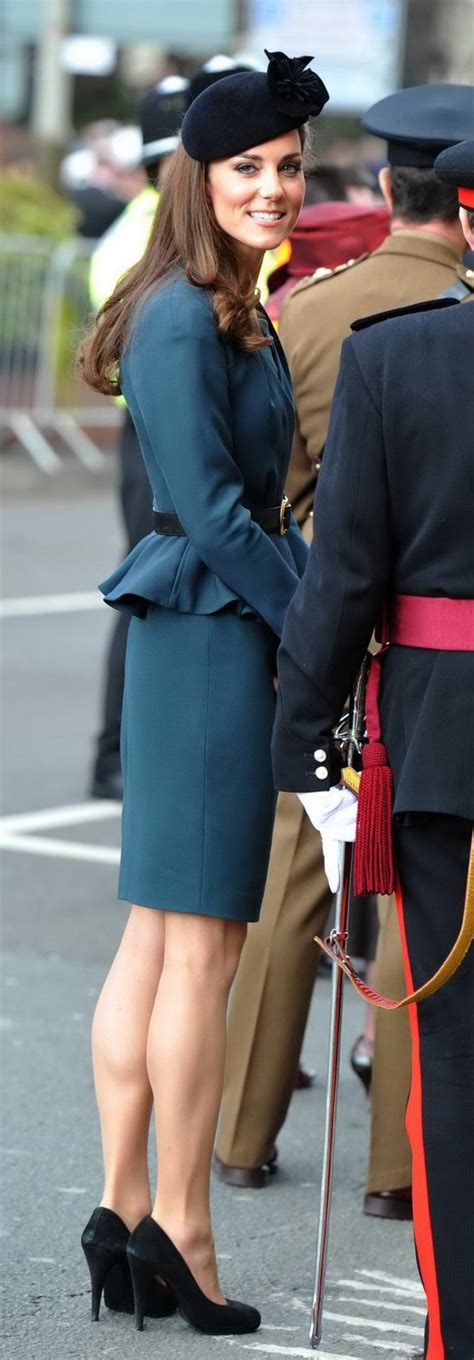 Kate Middleton Showing Royal Upskirt At Queen Elizabeth Iis Diamond Jubilee Tou Porn Pictures