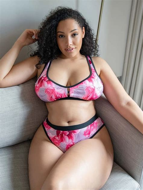Pin On Curvy Girl Lingerie Hot Sex Picture