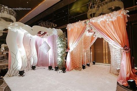 Michelles A Floral Fantasy Inspired Debut Entrance And Photowall