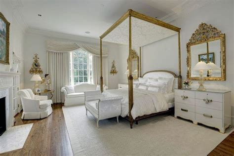 White Theme French Style Bedroom With Four Poster Bed In Gold With