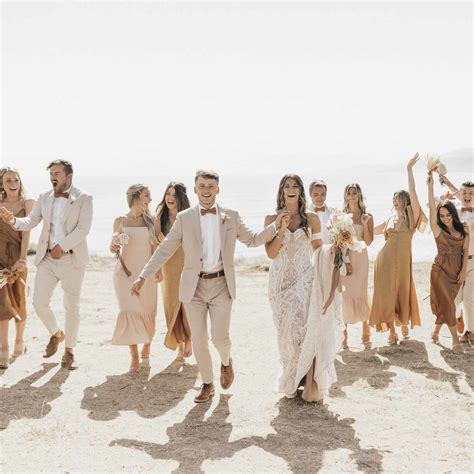 A Guide To Beach Wedding Attire For Men And Women