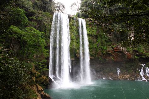 Cascadas De Misol Ha Chiapas México Cascadas De Agua Azul