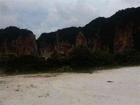 Setelah itu, aku keluar kamar dan menyiapkan makan pagi untuk kami berdua. Tasik Cermin, Tempat Menarik Di Ipoh Ramai Yang Tidak Tahu ...