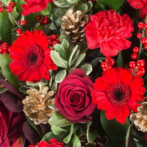 At tamworth florists, we design and deliver our own stunning flower arrangements in and around tamworth 6 days a week. Starlight Flowers by Chris Florist Tamworth