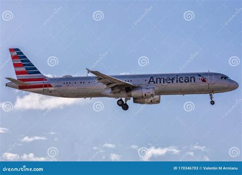 American Airlines Airbus A321 Editorial Stock Photo Image Of City