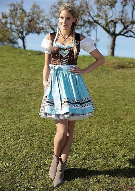 Pin By Igori On German Girls Oktoberfest Outfit German Traditional Dress Scandinavian Dress