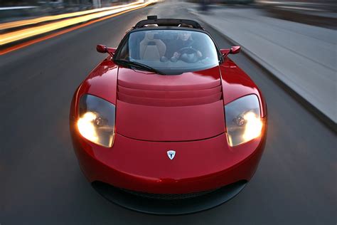 Its Been 15 Years Since The First Tesla Roadster Appeared Archyde
