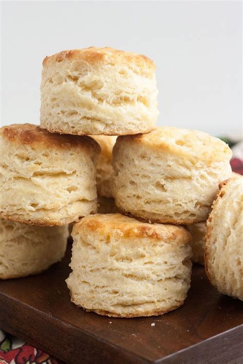 flaky buttermilk biscuits recipe — dishmaps