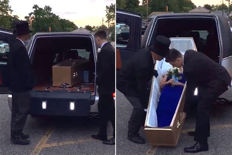 ‘drop Dead Gorgeous Teen Arrives To Prom In Coffin