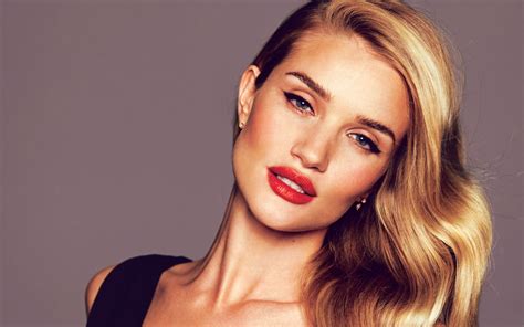 Rosie Huntington Whiteley Wallpapers Hd Wallpapers Id 22586