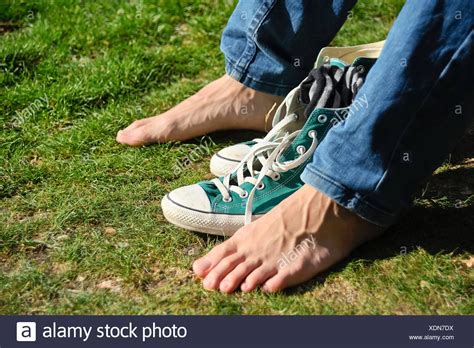 Tickle Feet High Resolution Stock Photography And Images Alamy