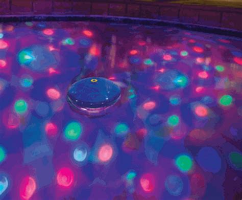 Game Aquaglow Underwater Light Show
