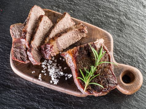 4 Reasons Well-Done Steak Should Be Avoided at All Cost