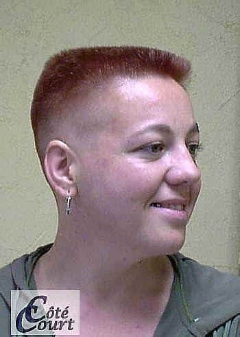 Pin By Charles Goodyear On 1 Style Bald Girl Buzzed Hair Womens
