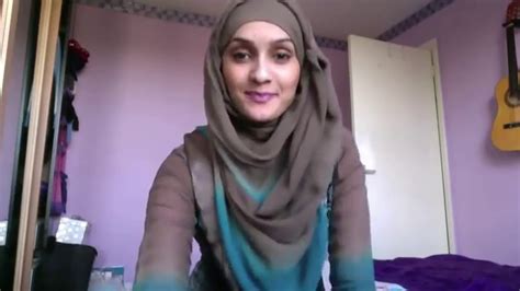 How To Wear Hijab Step By Step Youtube