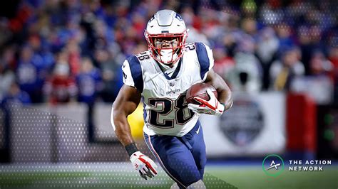Use the world's most powerful predictive fantasy football algorithm to increase your squad value and improve your performance. Week 9 Fantasy Football Standard Rankings: RB | The Action ...