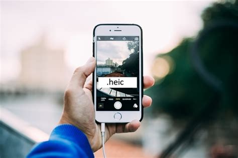 I find this to be asinine. What Is an HEIC File?