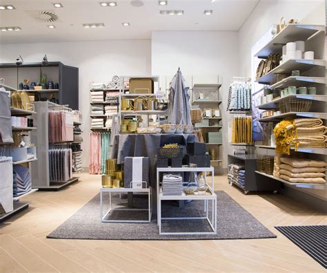 H&m has since it was founded in 1947 grown into one of the world's leading fashion companies. Interior lovers rejoice as H&M Home opens in Christchurch ...