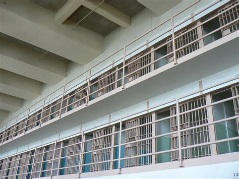 11 Biggest Federal Prisons In The Us Insider Monkey