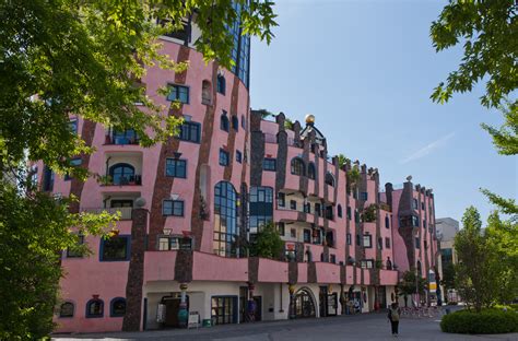 Die entstehung, architekten, philosphie des hauses und hundertwasser zum haus. Hundertwasserhaus Magdeburg Foto & Bild | deutschland ...