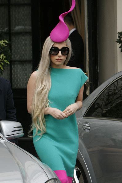 Lady Gaga In A Hat 4 HOLLYWOOD CELEBRITIES UPDATES TODAY