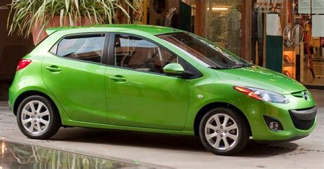 Mazda 2 Footprint Is Small But Chassis Is Classy The New York Times