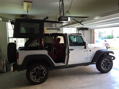 Learn how with the experts at bettenhausen cdjr. What do you use to take your Jeep hard top off | 2018 ...