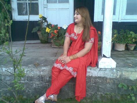 Pashto Drama Cut Actress And Singer Musarrat Mohmand New Pictures Wallpapersimeags ~ Welcome To