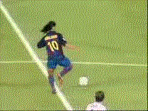 Posted on february 2, 2016 by rafa481. Ronaldinho... ¡En Gifs! - Animaciones - Taringa!