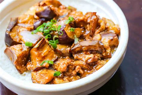 Sri Lankan Eggplant Curry Recipe By Archanas Kitchen