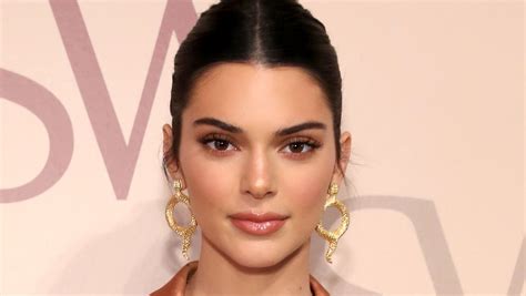 Why Kendall Jenners Latest Photo Is Turning Heads