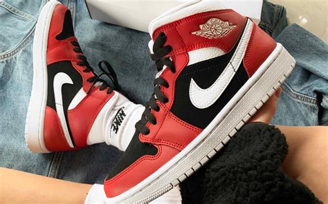giveaway time win the air jordan 1 mid gym red with this giveaway the sole supplier