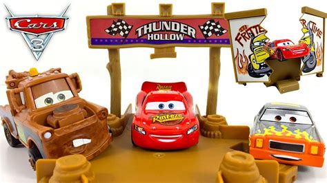 Disney Pixar Cars 3 Thunder Hollow Speedway With Lightning Mcqueen As