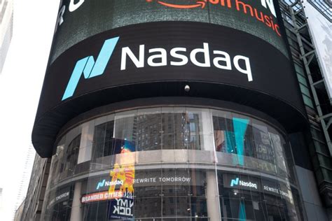 How To Invest In The Nasdaq Index Mybanktracker