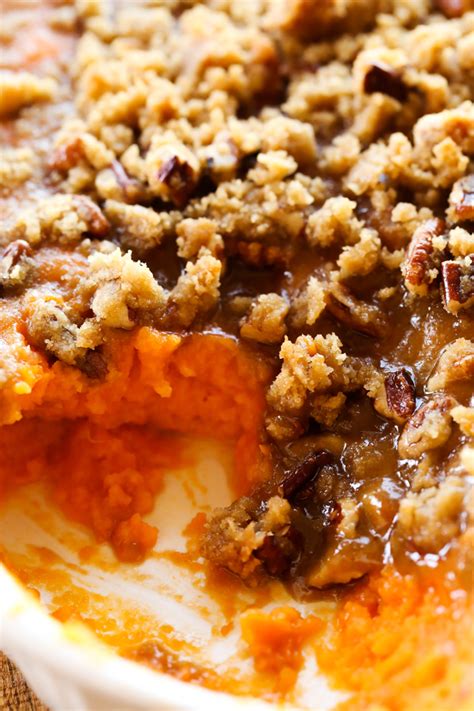This easy sweet potato casserole with mashed potatoes has a buttery, crunchy pecan topping. Sweet Potato Casserole {Thanksgiving Side Dish} - Chef in ...