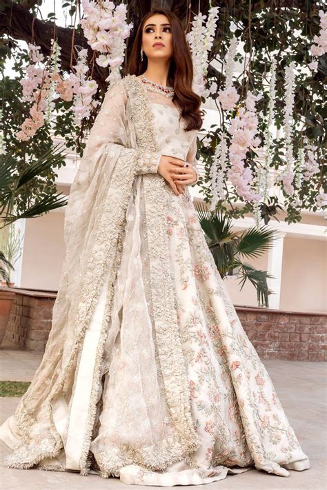 beautiful pakistani bridal wear from zuria dor collection for mehndi barat and walima indian