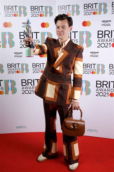 Harry Styles Brought Retro Suiting To The Brit Awards Vogue