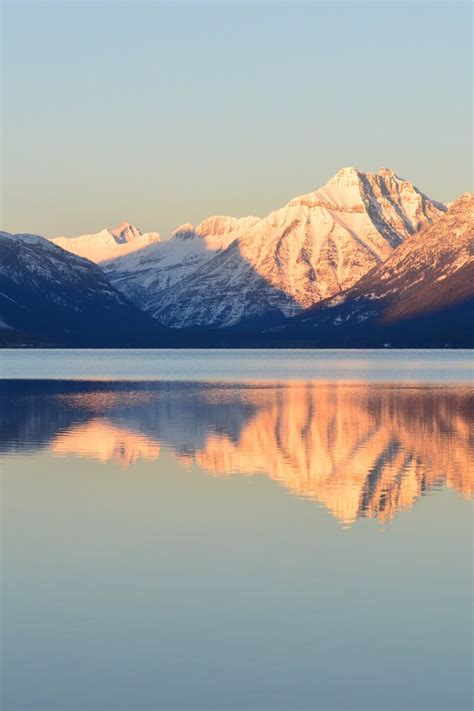 1000 Engaging Mountain Lake Photos · Pexels · Free Stock Photos