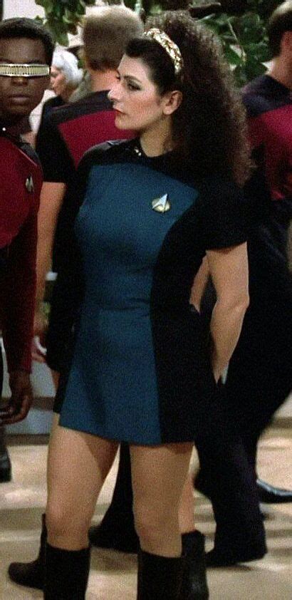 Deanna Troi From Encounter At Farpoint Star Trek Crew Star Trek Tv